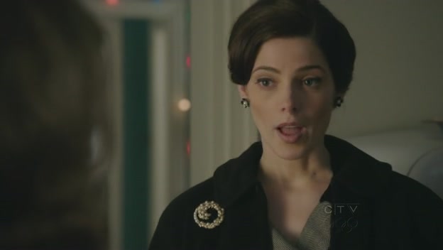 Ashley-Greene-dot-nl_PanAm1x14-0136.jpg