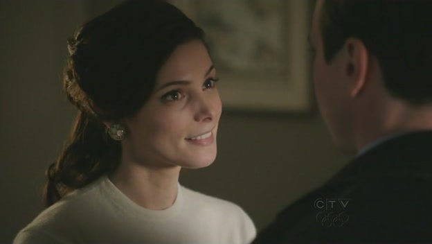 Ashley-Greene-dot-nl_PanAm1x14-0186.jpg