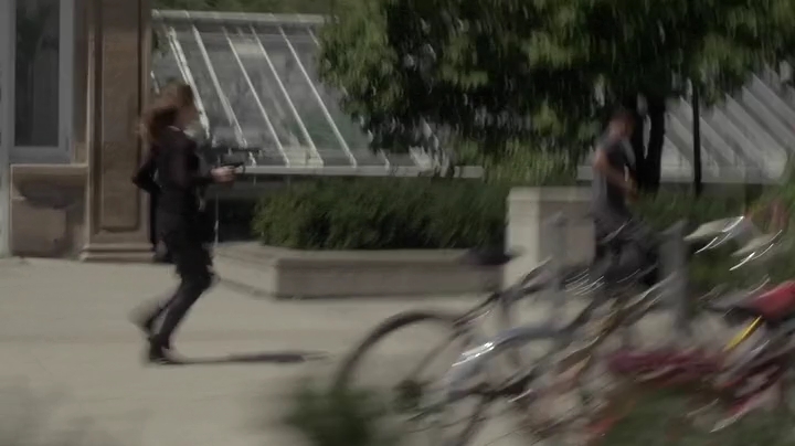 Ashley-Greene_dot_nl_Rogue-3x11NewShooter0225.jpg