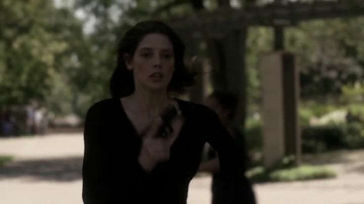 Ashley-Greene_dot_nl_Rogue-3x11NewShooter0237.jpg Ashley-Greene_dot_nl_Rogue-3x11NewShooter0237.jpg