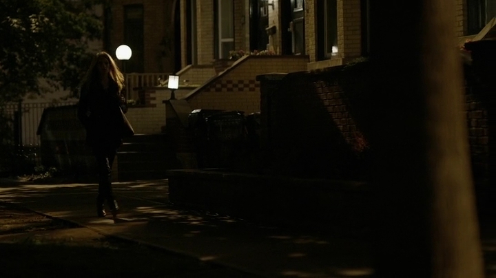 Ashley-Greene_dot_nl_Rogue-3x11NewShooter2724.jpg