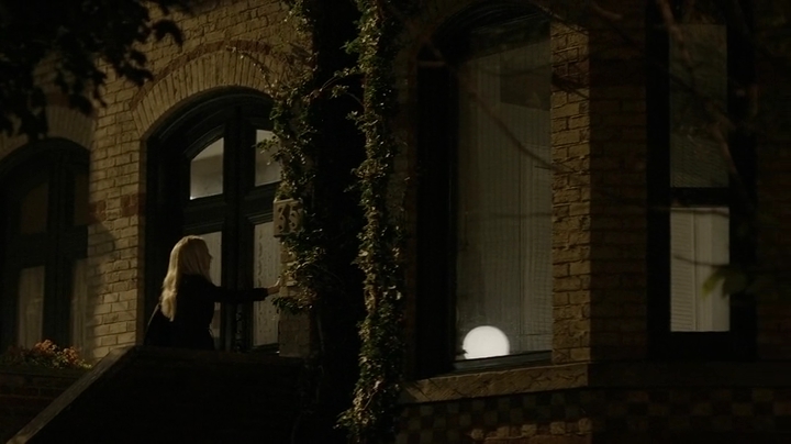 Ashley-Greene_dot_nl_Rogue-3x11NewShooter2746.jpg Ashley-Greene_dot_nl_Rogue-3x11NewShooter2746.jpg