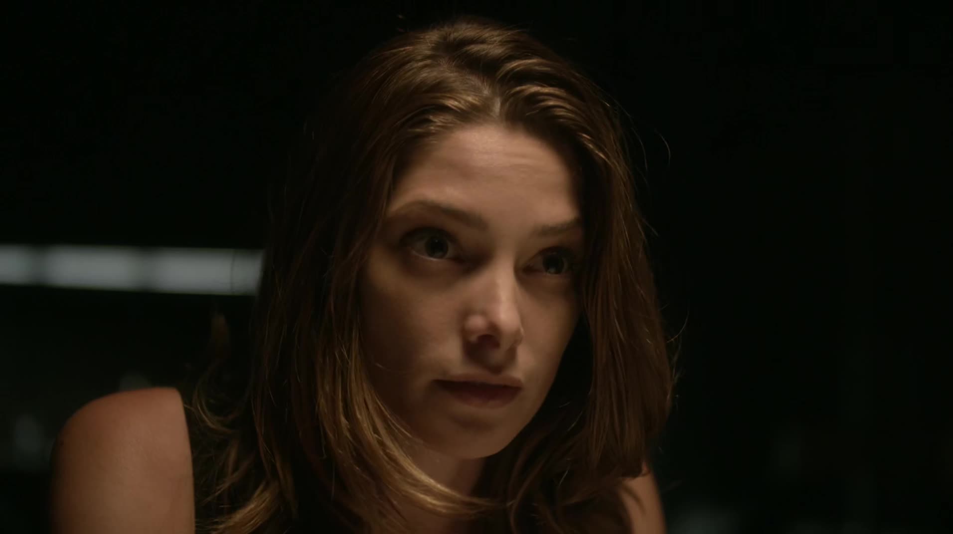 Ashley-Greene-dot-NL_Rouge3x1300063.jpg