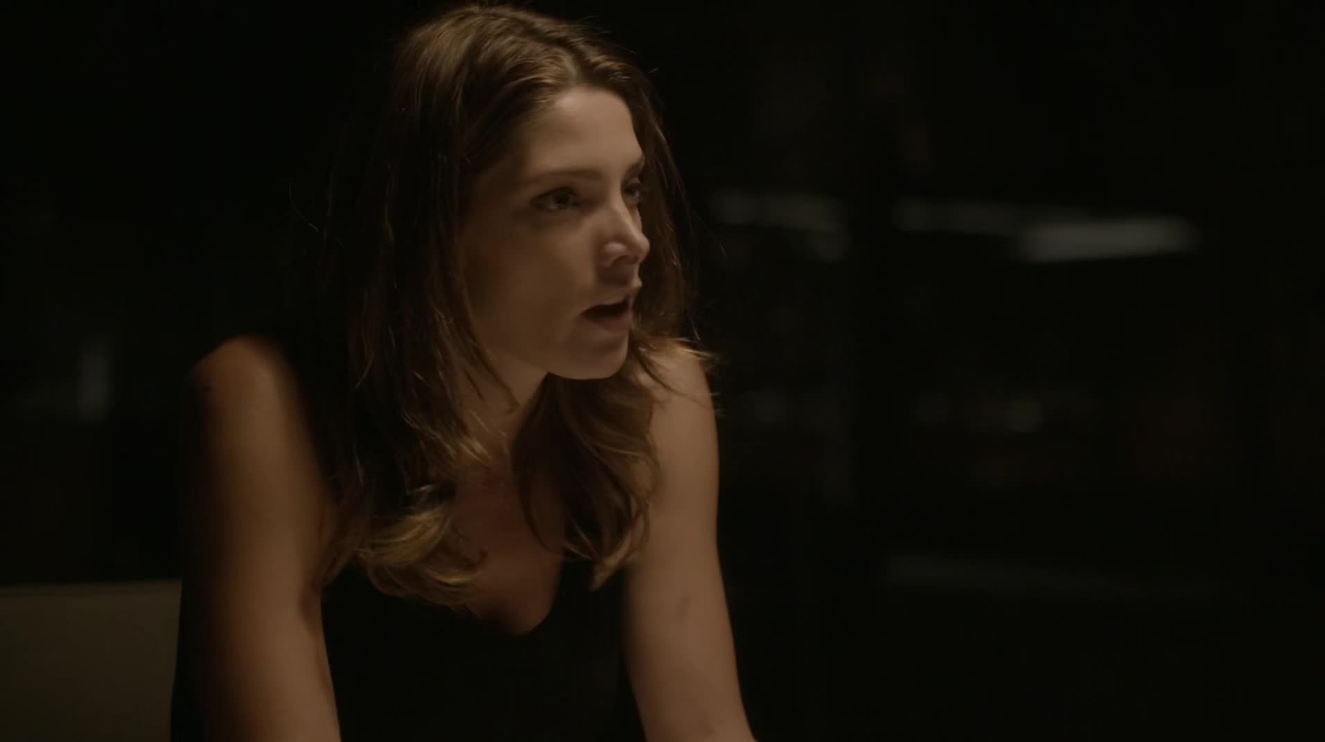 Ashley-Greene-dot-NL_Rouge3x1300068.jpg