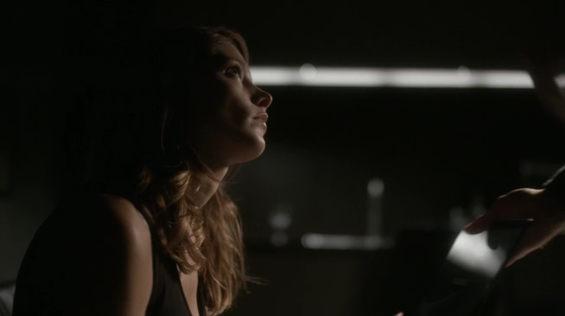 Ashley-Greene-dot-NL_Rouge3x1300102.jpg