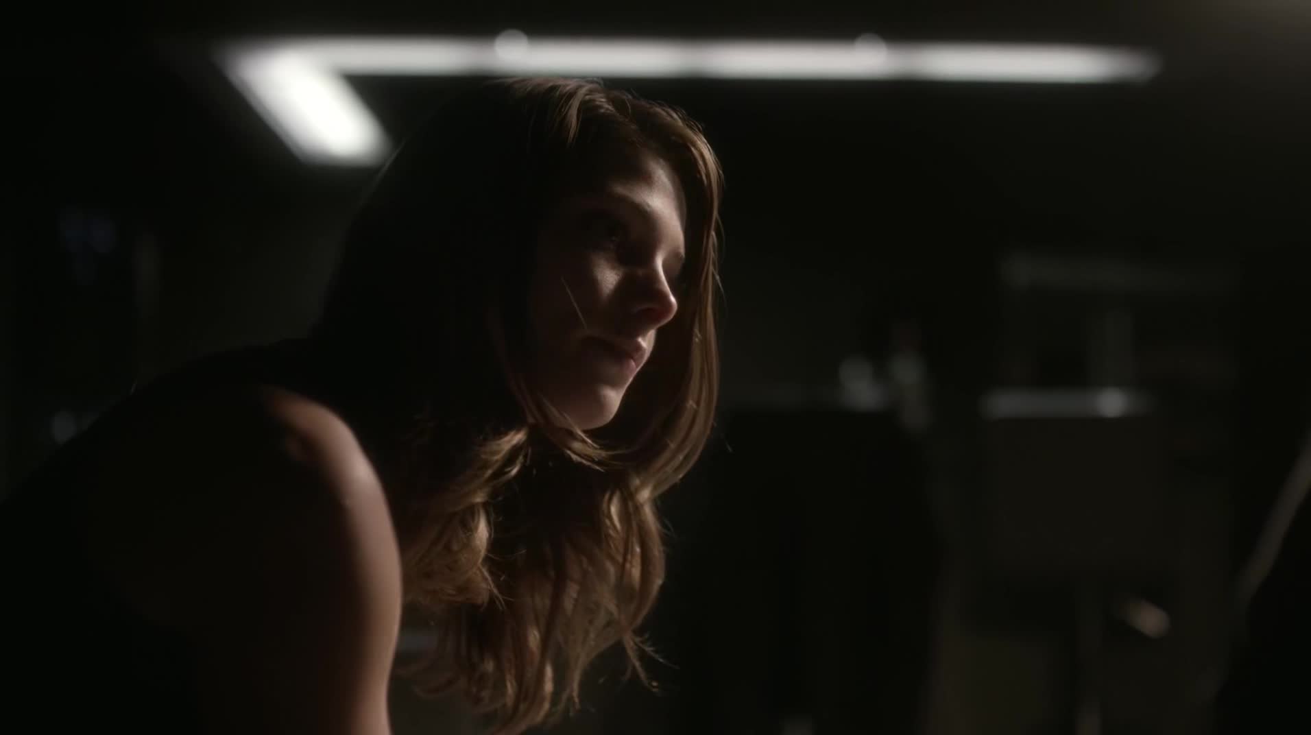 Ashley-Greene-dot-NL_Rouge3x1300125.jpg