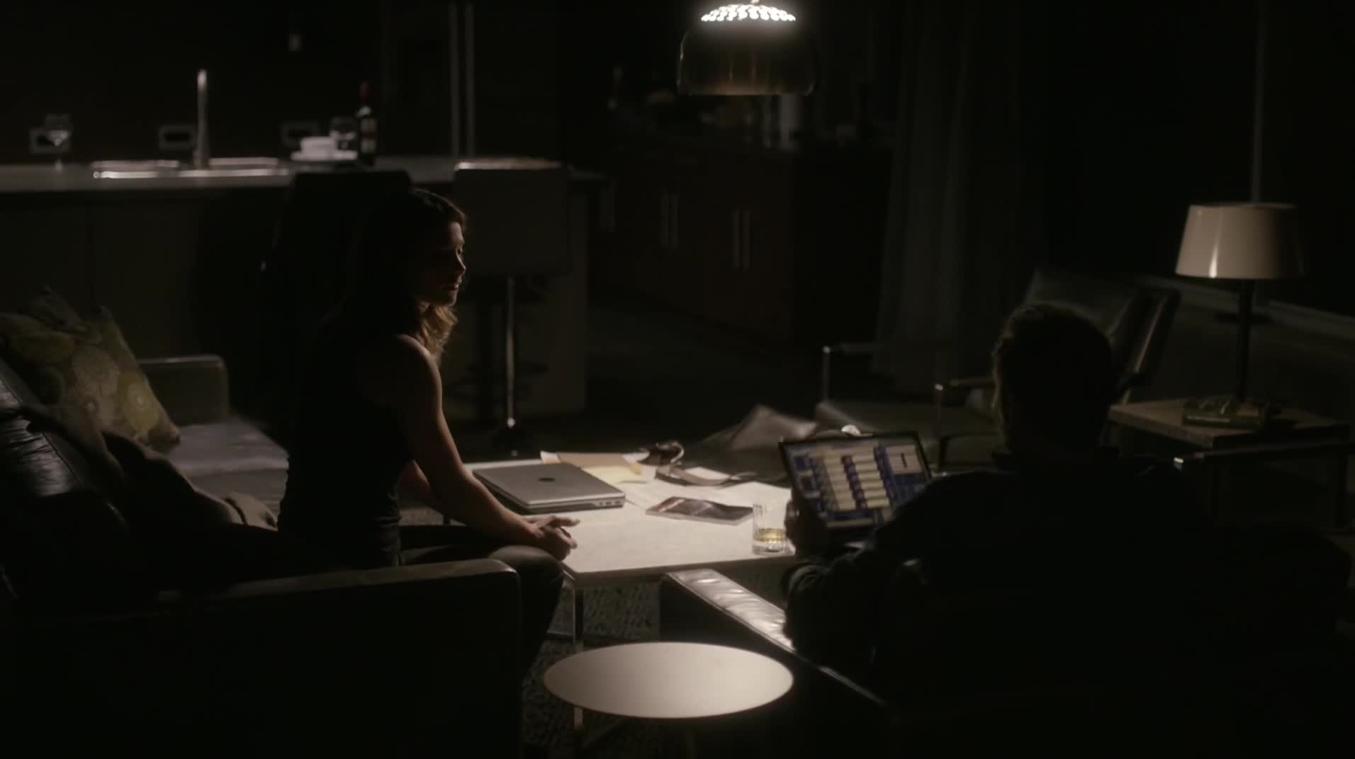 Ashley-Greene-dot-NL_Rouge3x1300135.jpg