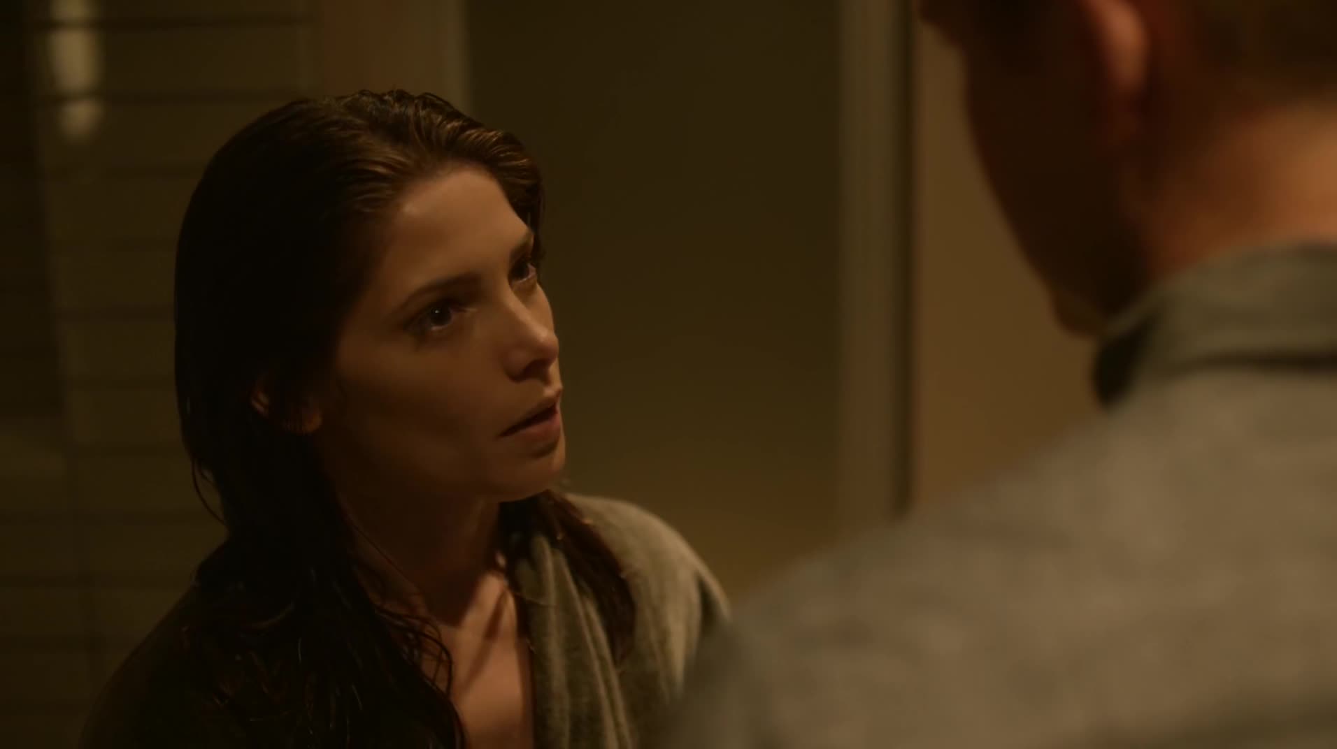 Ashley-Greene-dot-NL_Rouge3x1300162.jpg