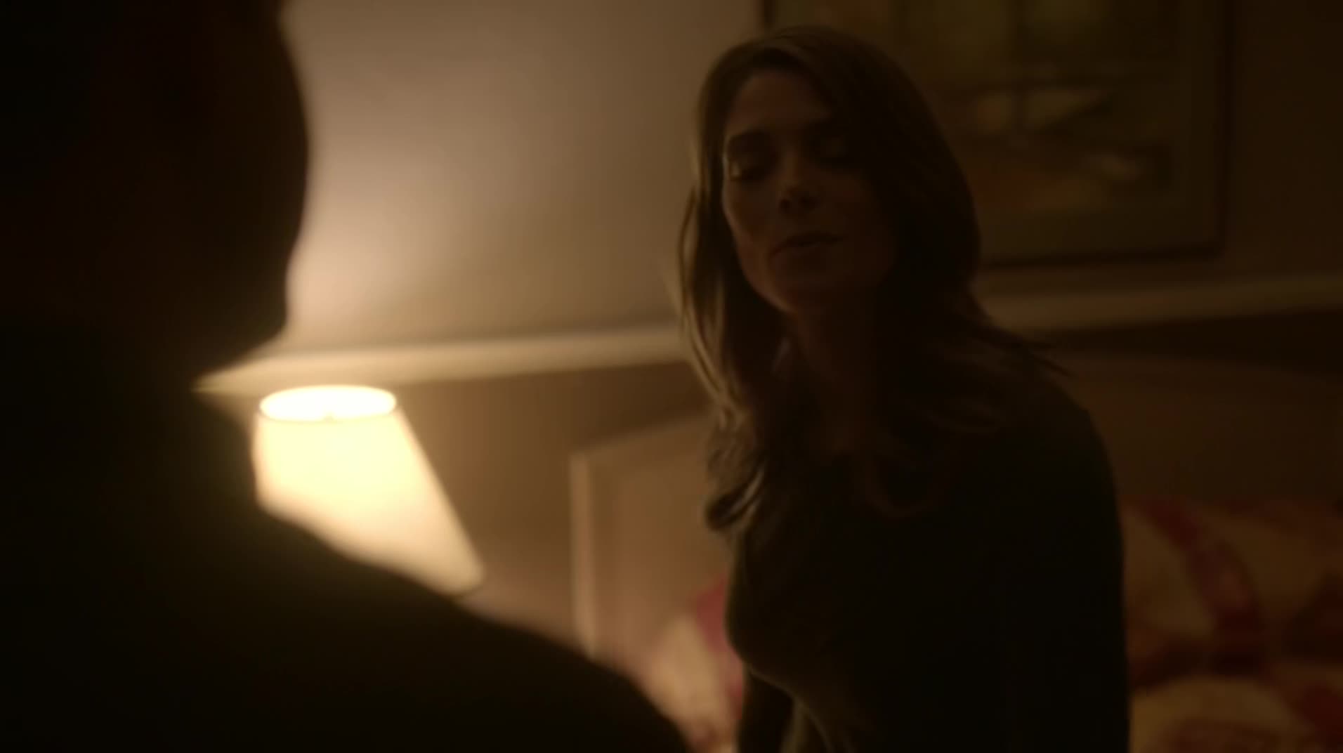 Ashley-Greene-dot-NL_Rouge3x1300295.jpg
