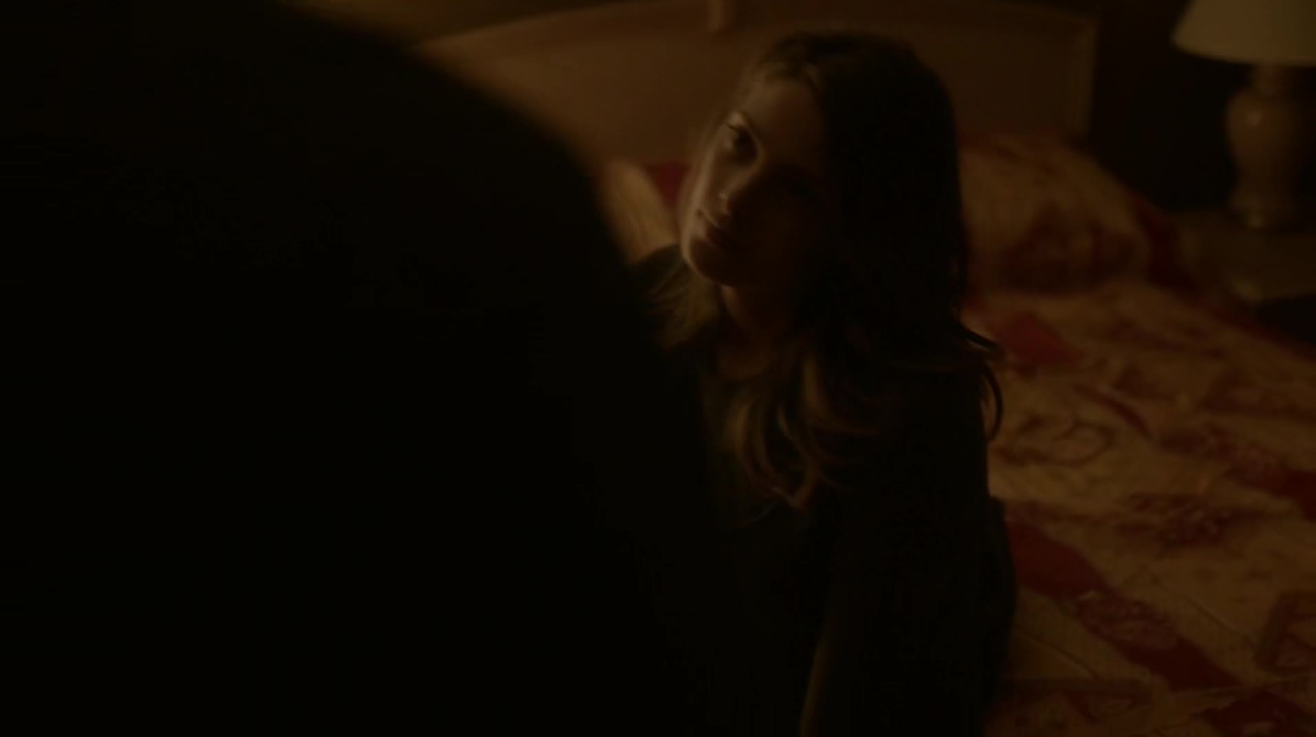 Ashley-Greene-dot-NL_Rouge3x1300298.jpg