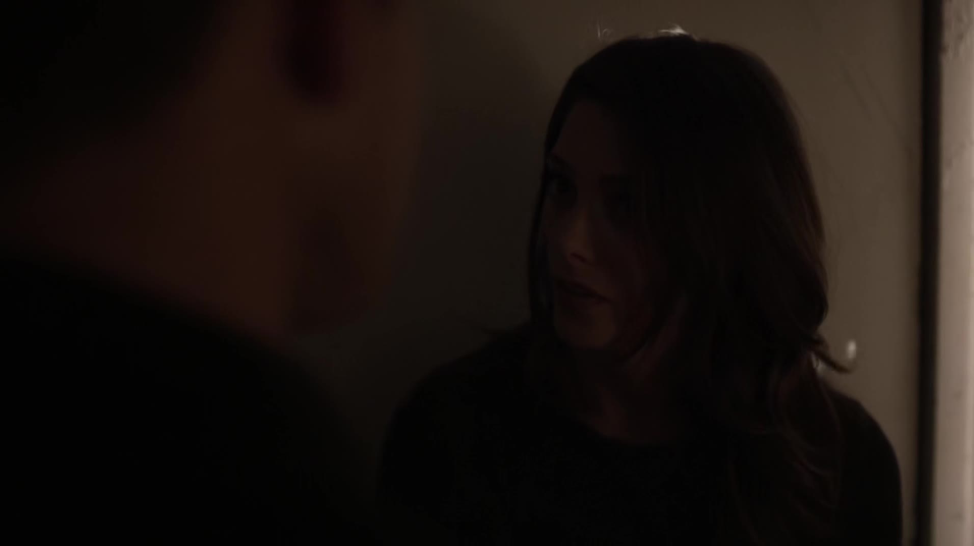 Ashley-Greene-dot-NL_Rouge3x1300390.jpg