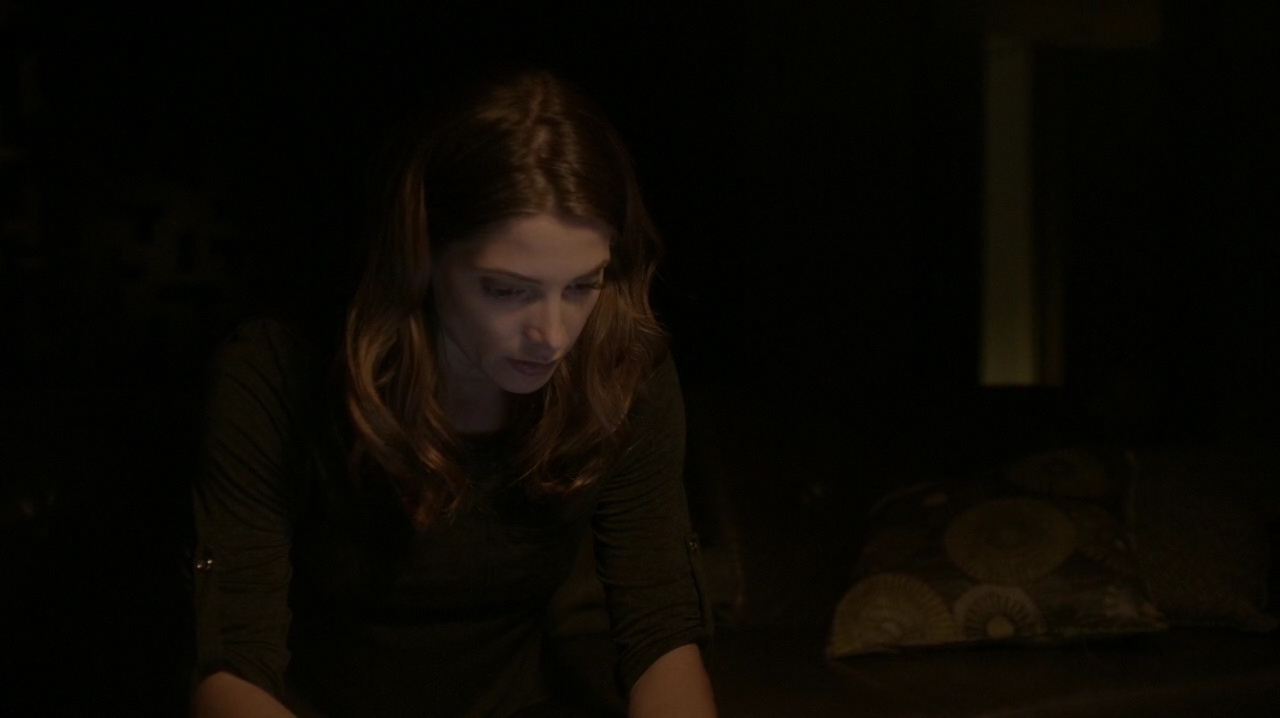 Ashley-Greene-dot-NL_Rogue3x15-1872.jpg