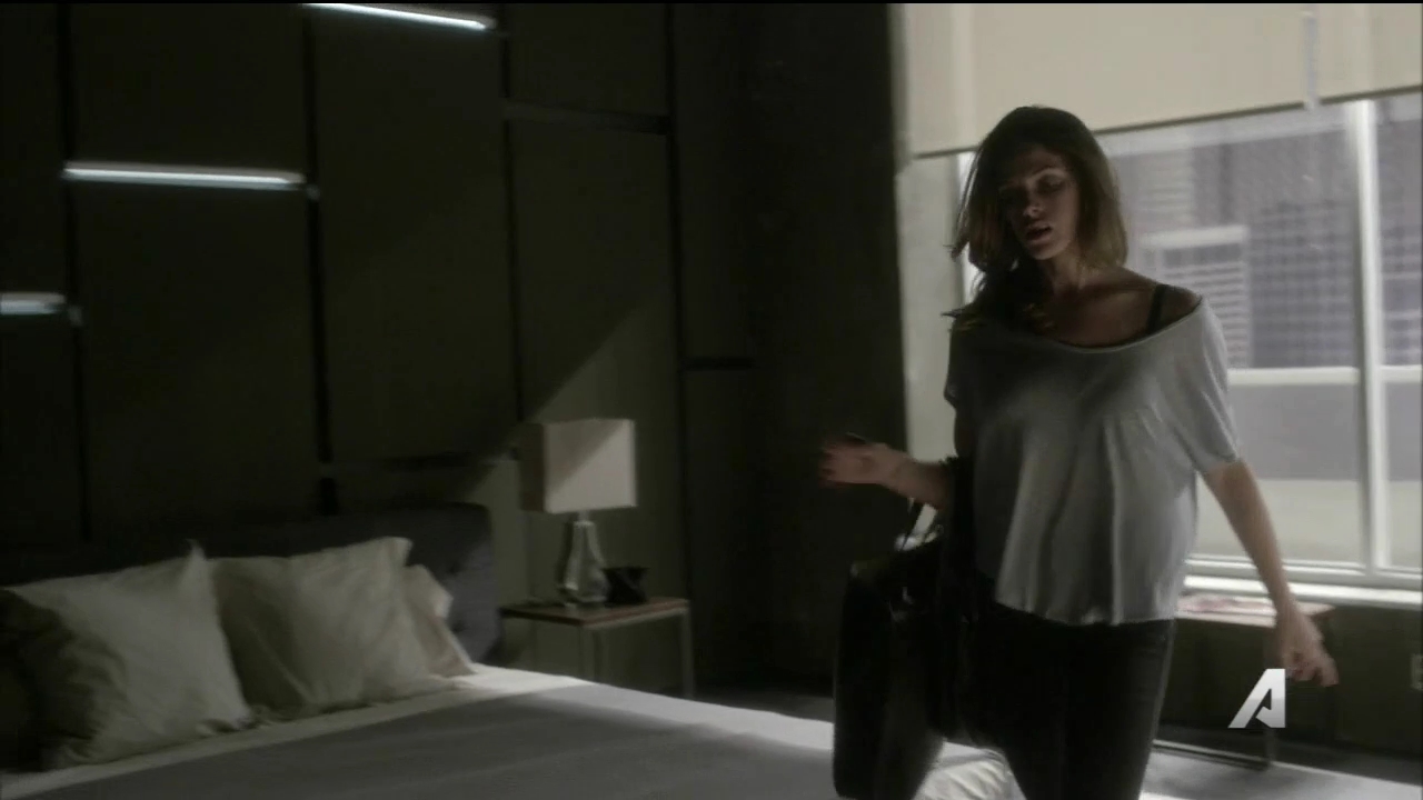 Ashley-Greene-dot_nl-Rouge3x16-0776.jpg