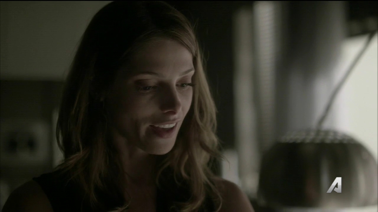 Ashley-Greene-dot_nl-Rouge3x16-1804.jpg Ashley-Greene-dot_nl-Rouge3x16-1804.jpg