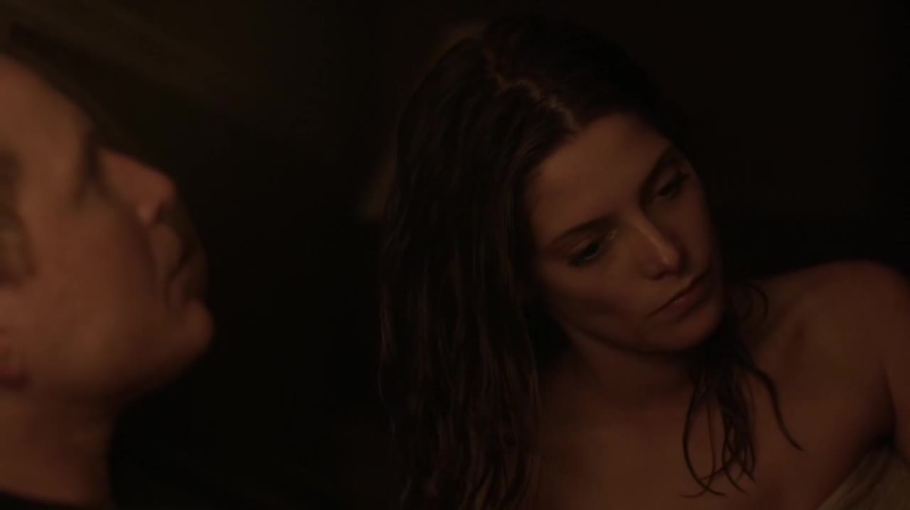Ashley-Greene-dot-NL-Rouge3x18-00222.jpg