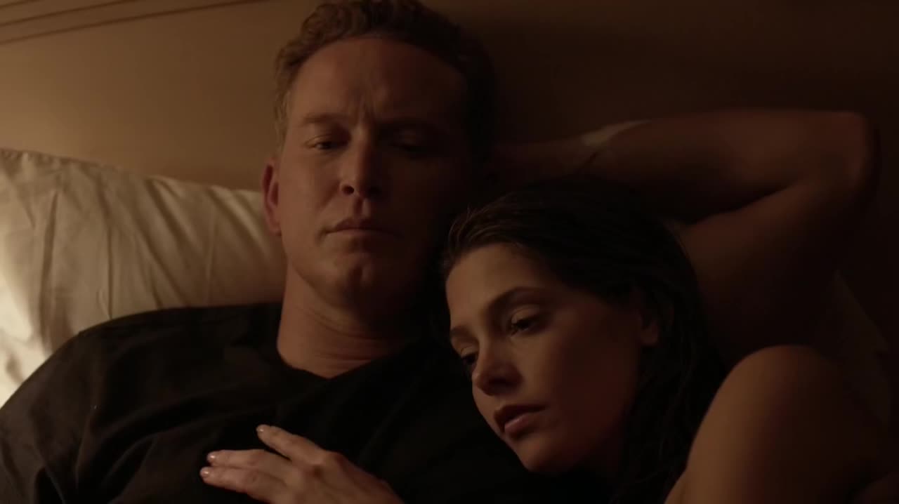 Ashley-Greene-dot-NL-Rouge3x18-00231.jpg Ashley-Greene-dot-NL-Rouge3x18-00231.jpg