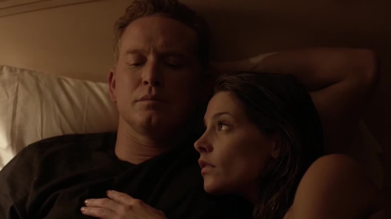 Ashley-Greene-dot-NL-Rouge3x18-00232.jpg Ashley-Greene-dot-NL-Rouge3x18-00232.jpg