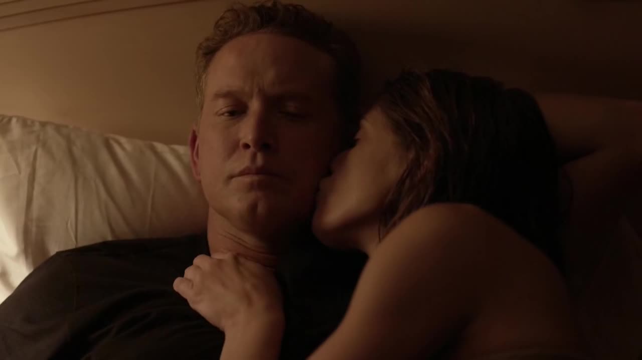 Ashley-Greene-dot-NL-Rouge3x18-00236.jpg Ashley-Greene-dot-NL-Rouge3x18-00236.jpg