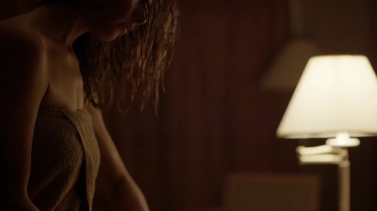 Ashley-Greene-dot-NL-Rouge3x18-00263.jpg Ashley-Greene-dot-NL-Rouge3x18-00263.jpg