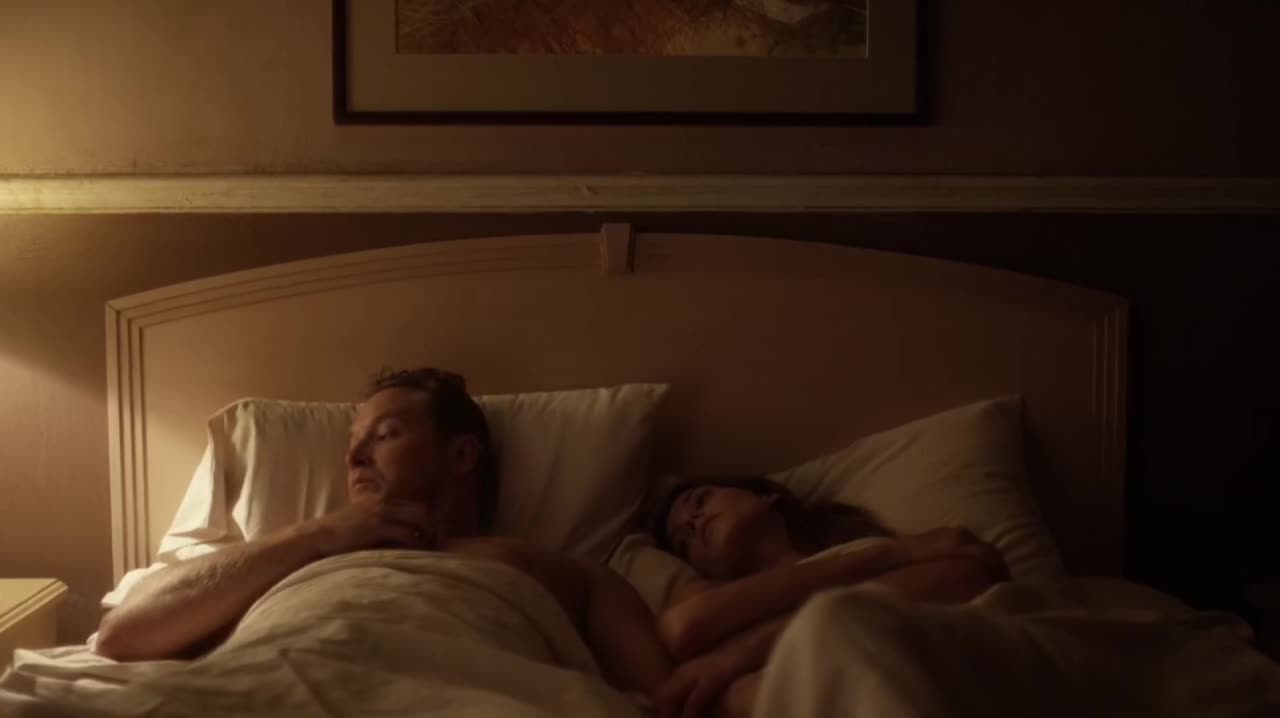 Ashley-Greene-dot-NL-Rouge3x18-00292.jpg Ashley-Greene-dot-NL-Rouge3x18-00292.jpg