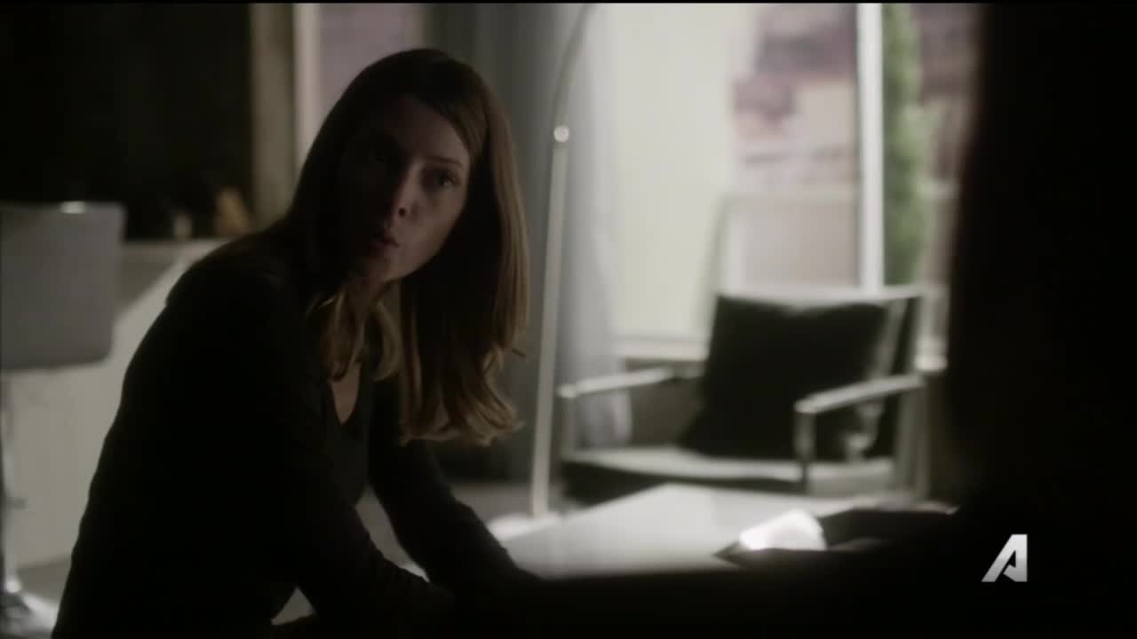 Ashley-Greene-dot-NL-Rouge3x19-00030.jpg