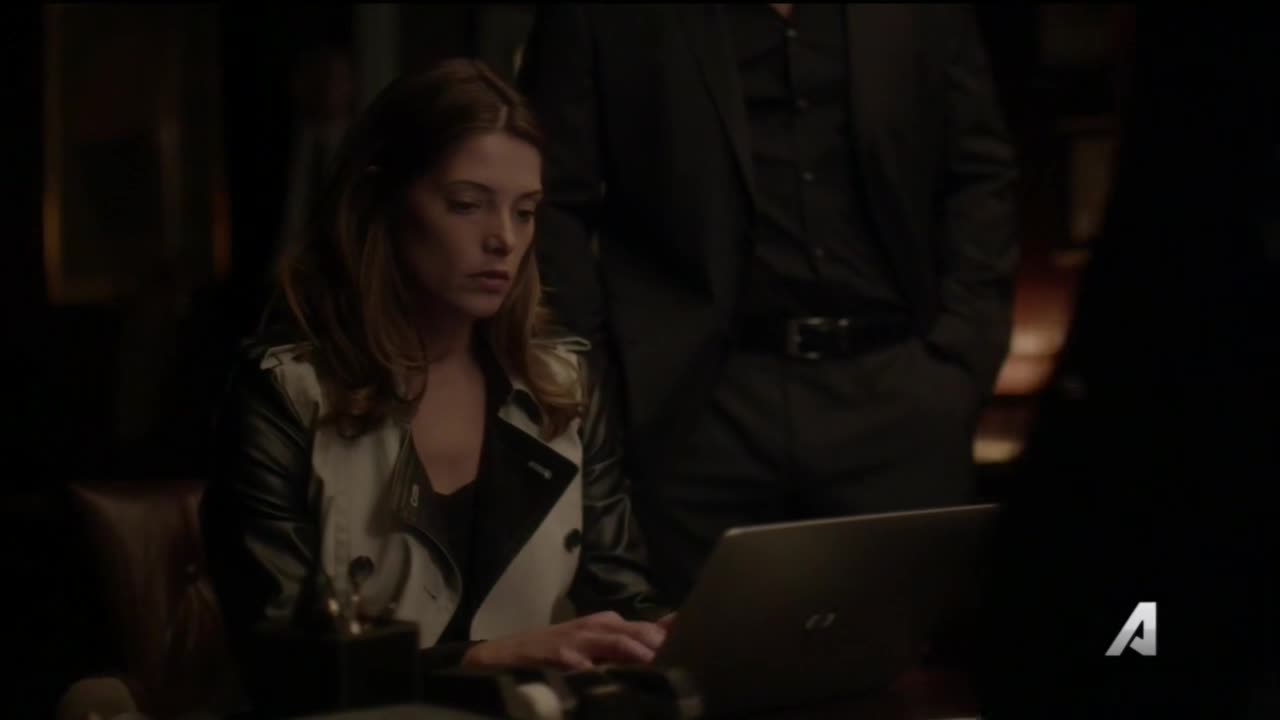 Ashley-Greene-dot-NL-Rouge3x19-00097.jpg