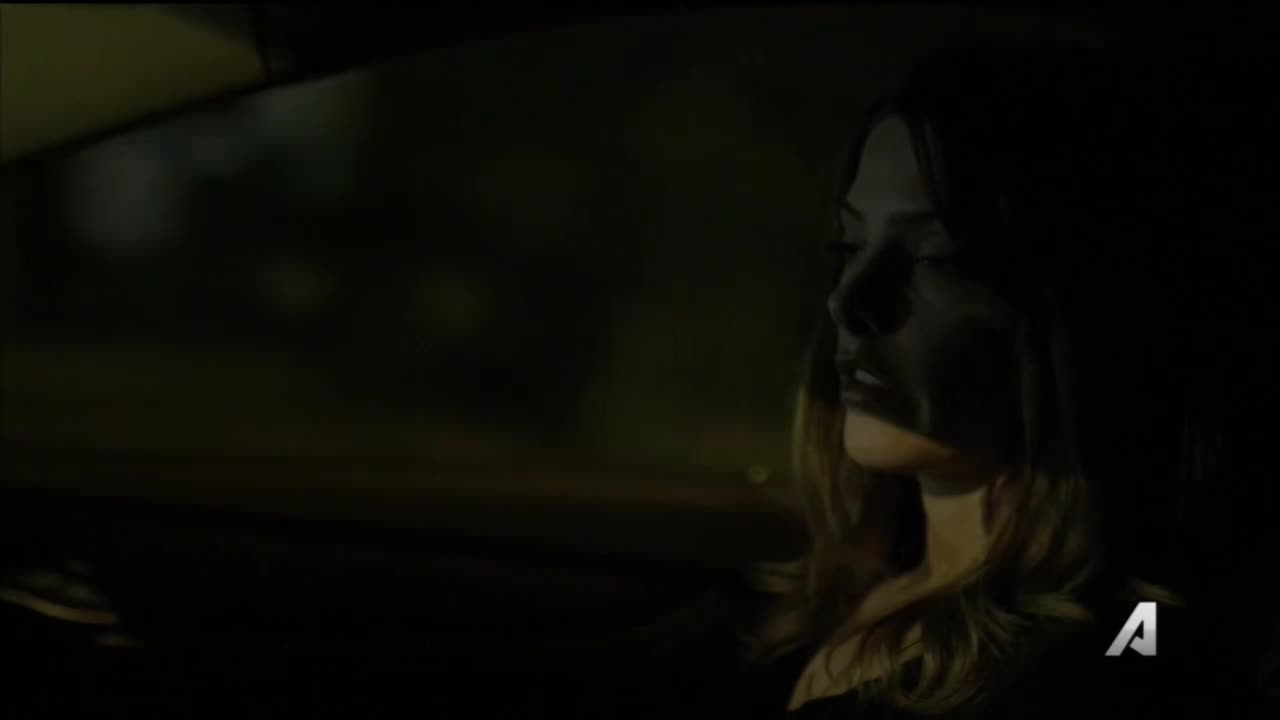 Ashley-Greene-dot-NL-Rouge3x19-00264.jpg