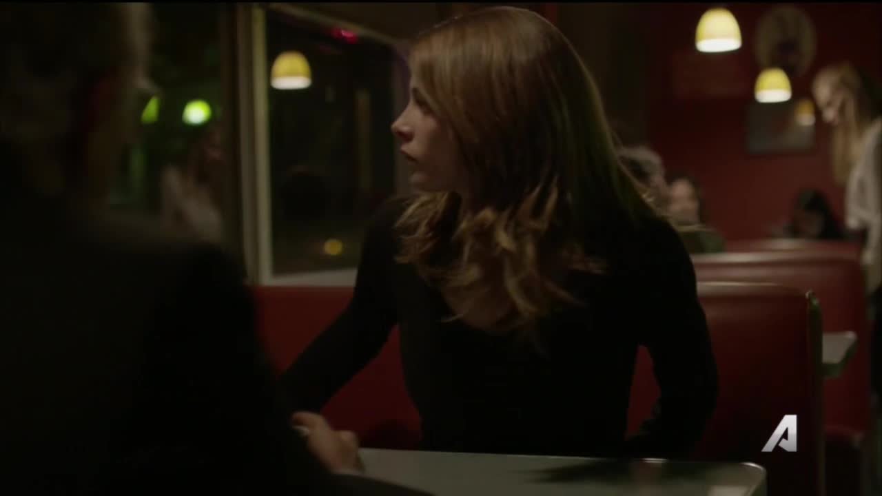 Ashley-Greene-dot-NL-Rouge3x19-00290.jpg