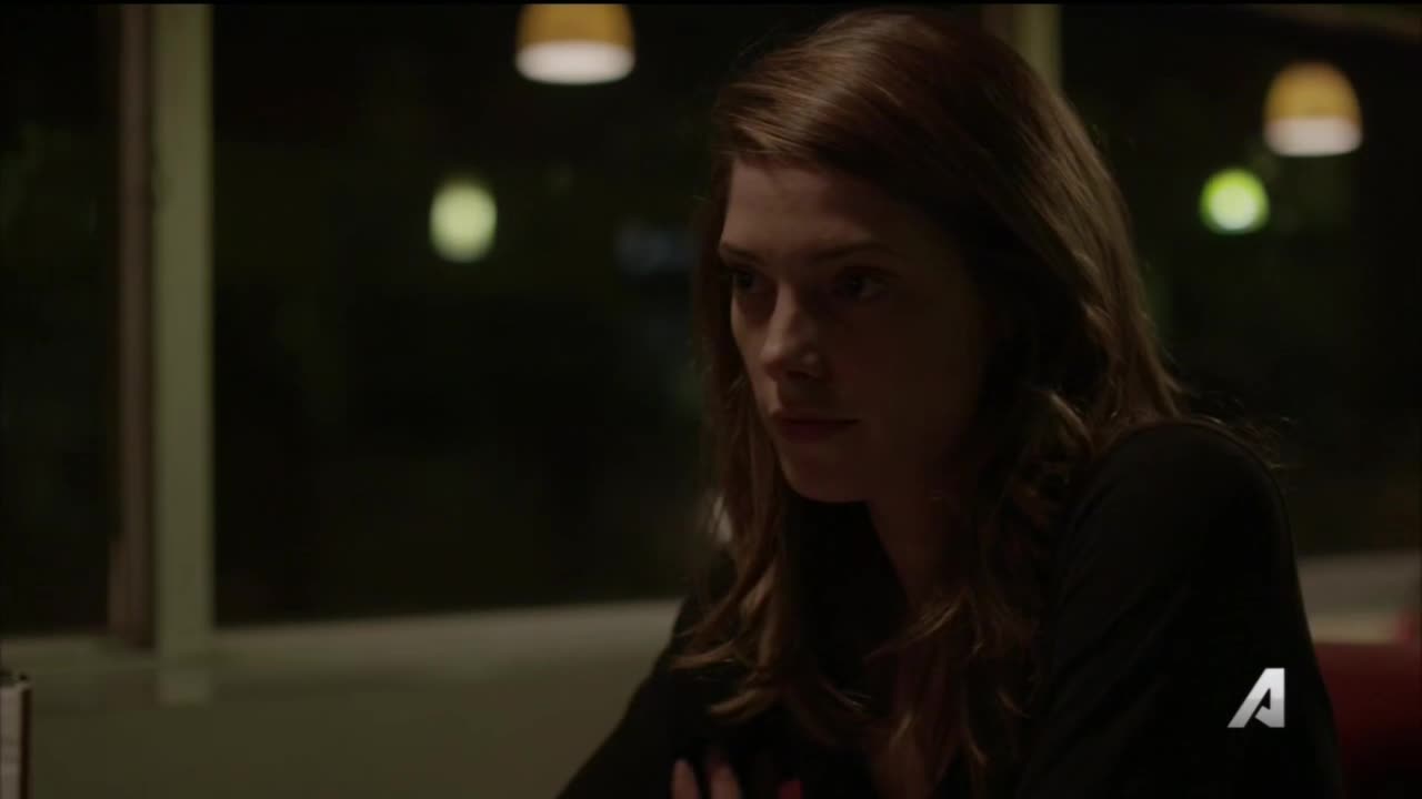 Ashley-Greene-dot-NL-Rouge3x19-00304.jpg