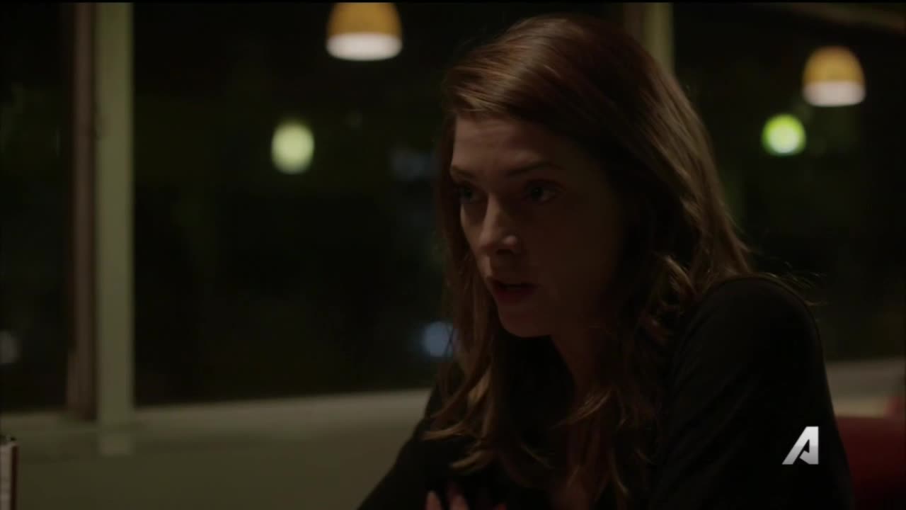 Ashley-Greene-dot-NL-Rouge3x19-00305.jpg