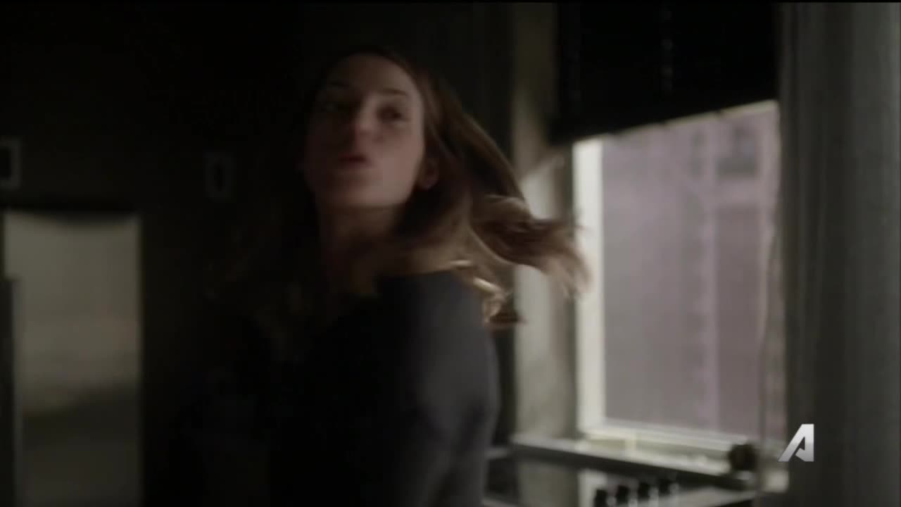 Ashley-Greene-dot-NL-Rouge3x20-00016.jpg