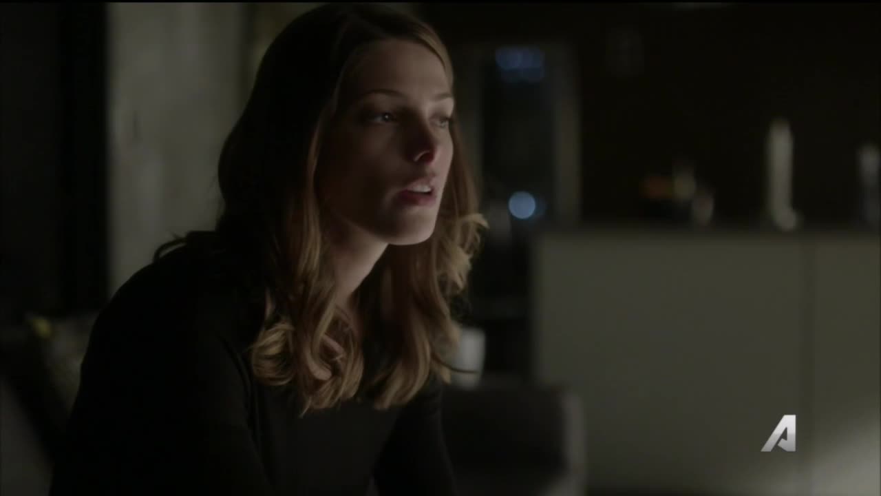 Ashley-Greene-dot-NL-Rouge3x20-00028.jpg
