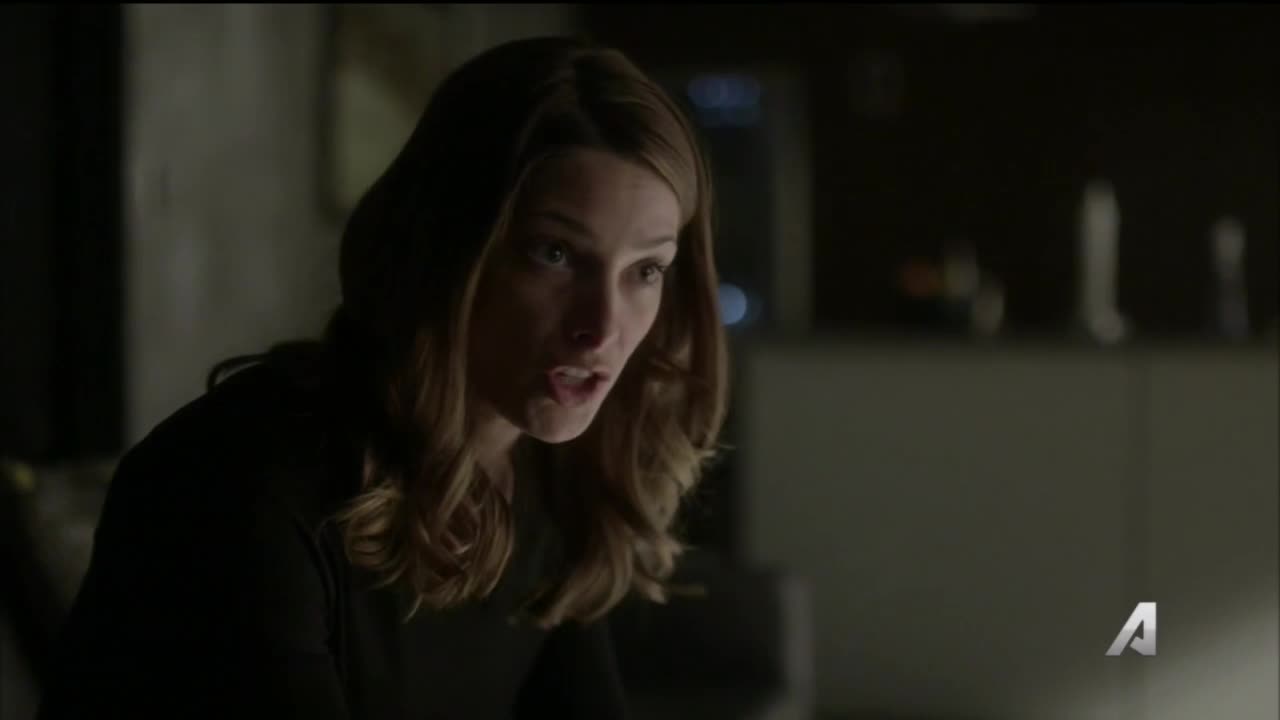 Ashley-Greene-dot-NL-Rouge3x20-00036.jpg