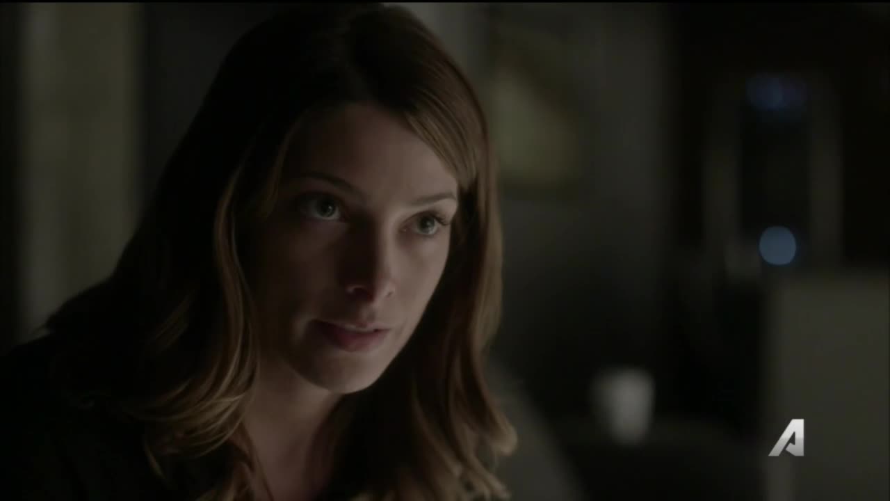 Ashley-Greene-dot-NL-Rouge3x20-00042.jpg