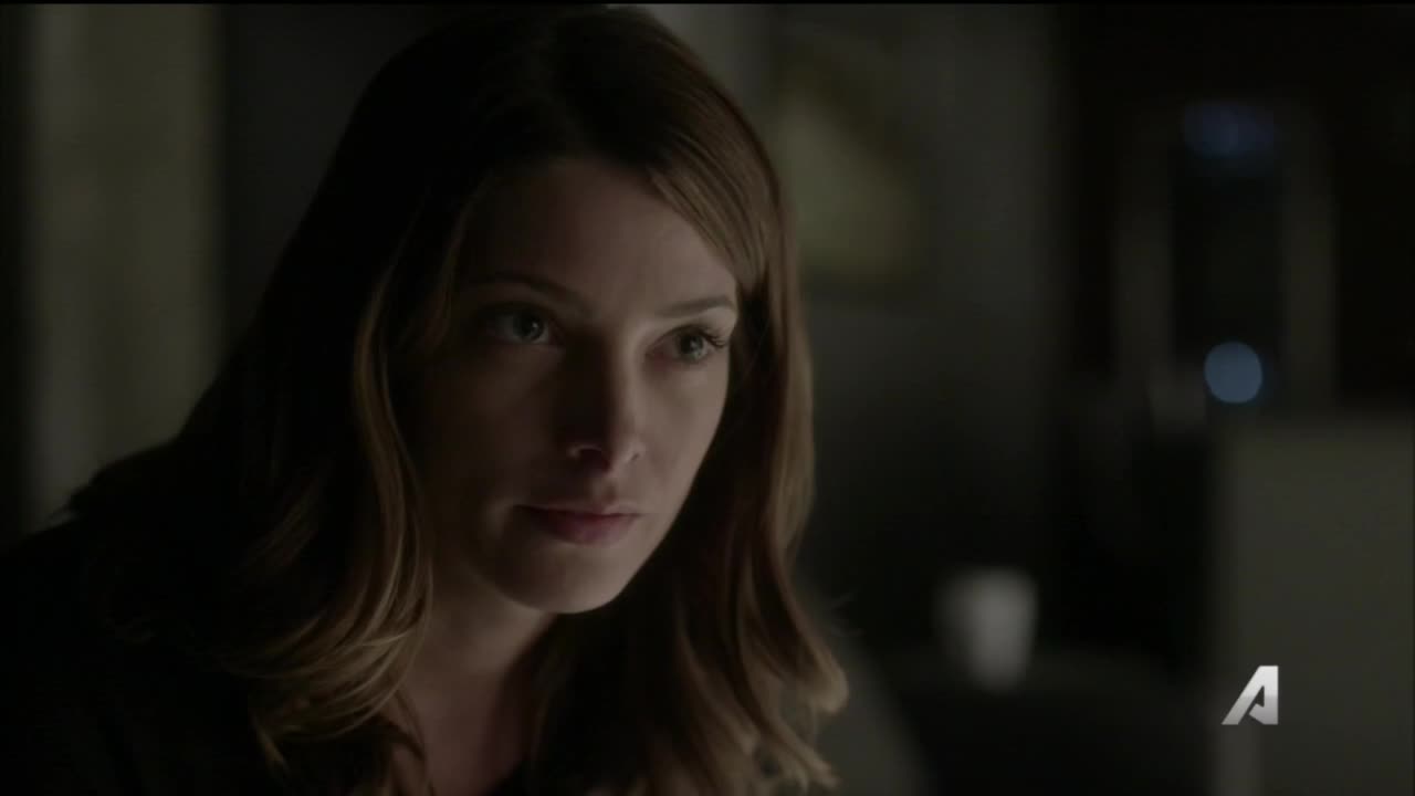Ashley-Greene-dot-NL-Rouge3x20-00047.jpg