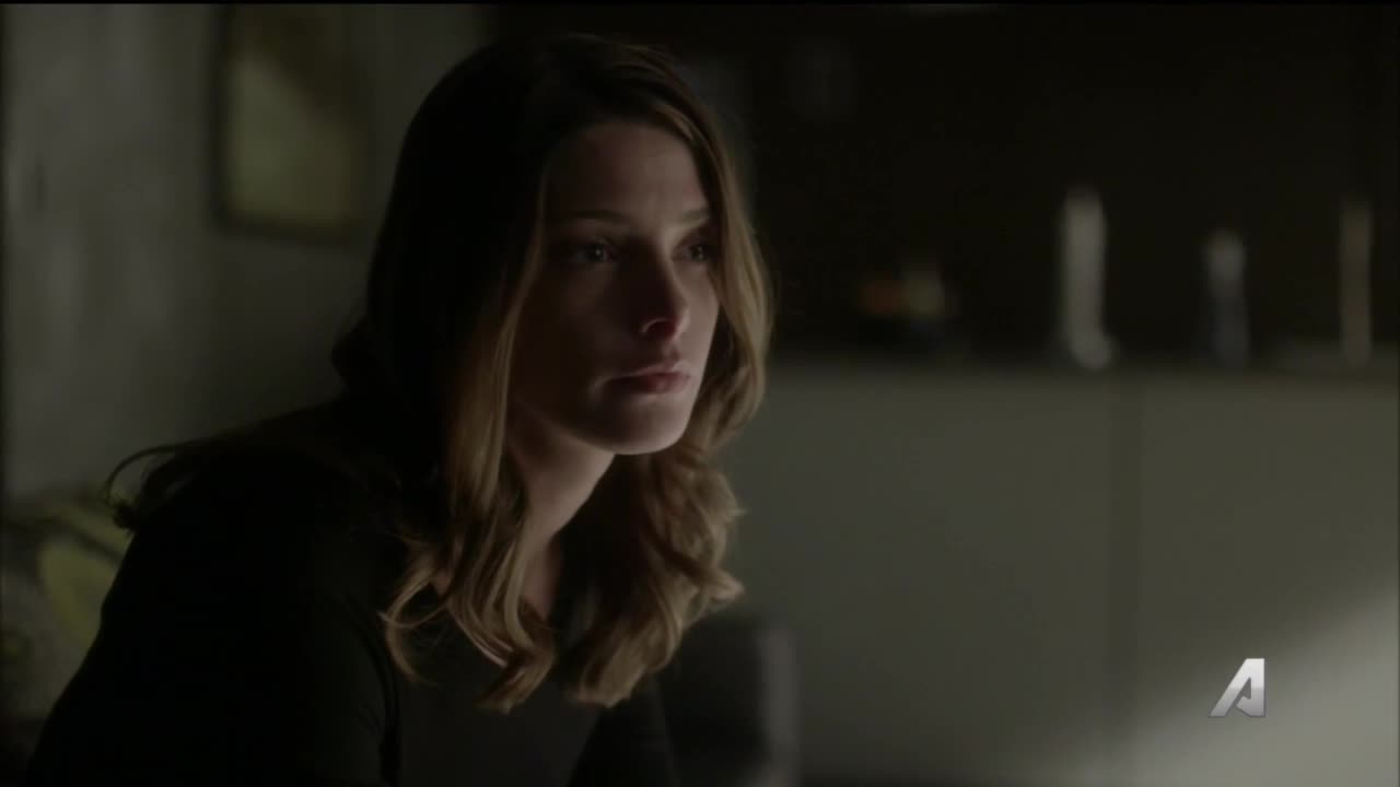 Ashley-Greene-dot-NL-Rouge3x20-00075.jpg