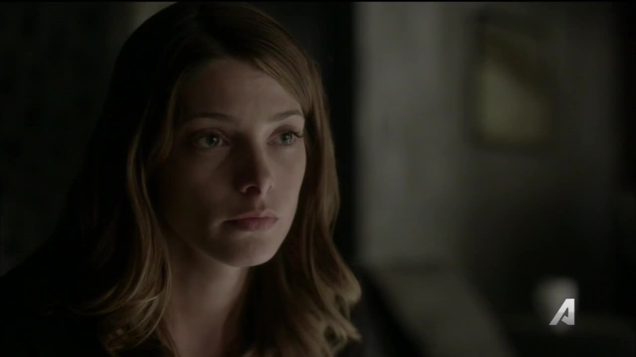 Ashley-Greene-dot-NL-Rouge3x20-00078.jpg