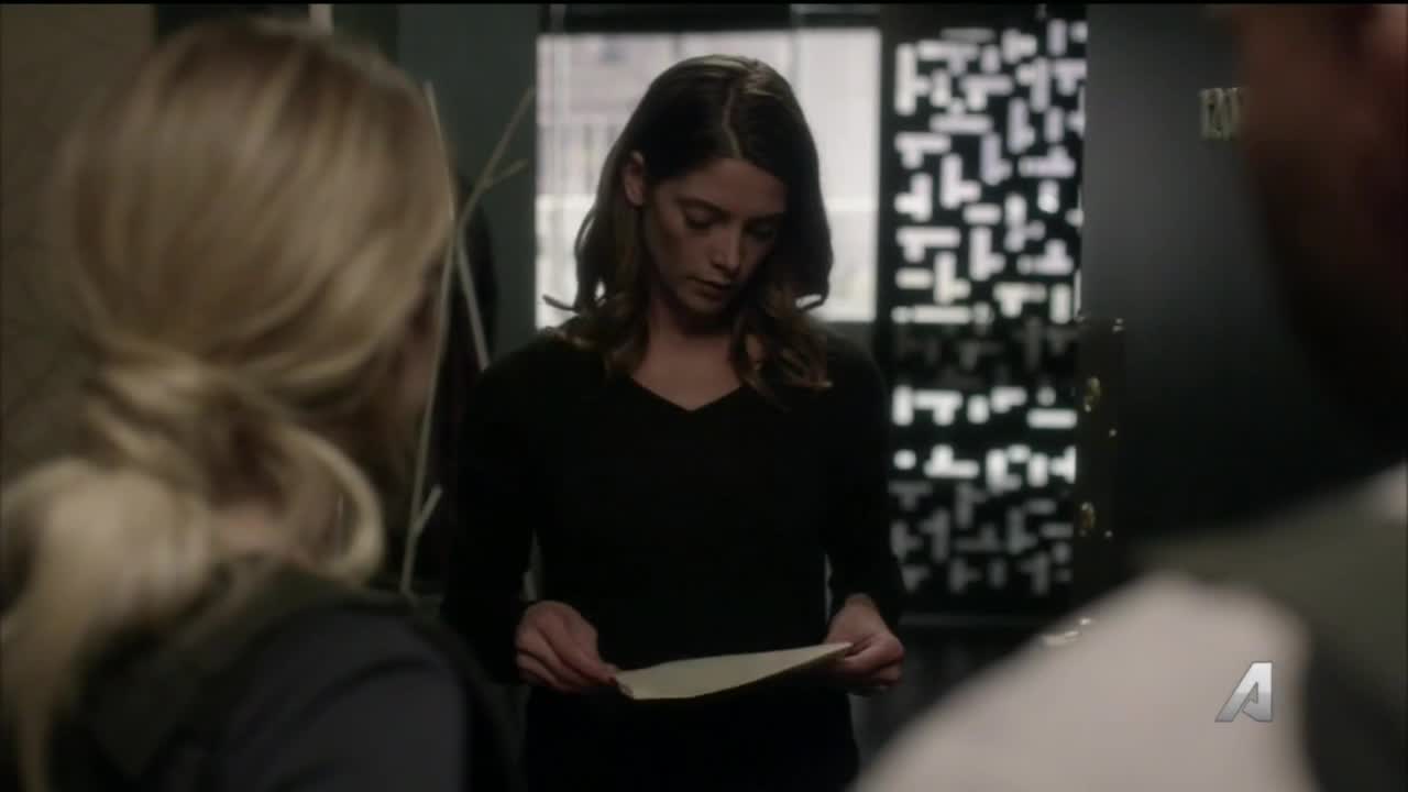 Ashley-Greene-dot-NL-Rouge3x20-00119.jpg
