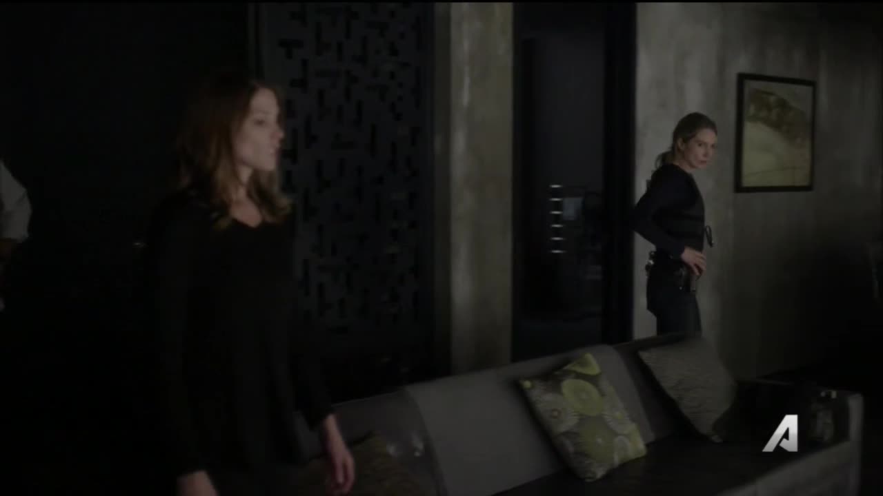 Ashley-Greene-dot-NL-Rouge3x20-00133.jpg