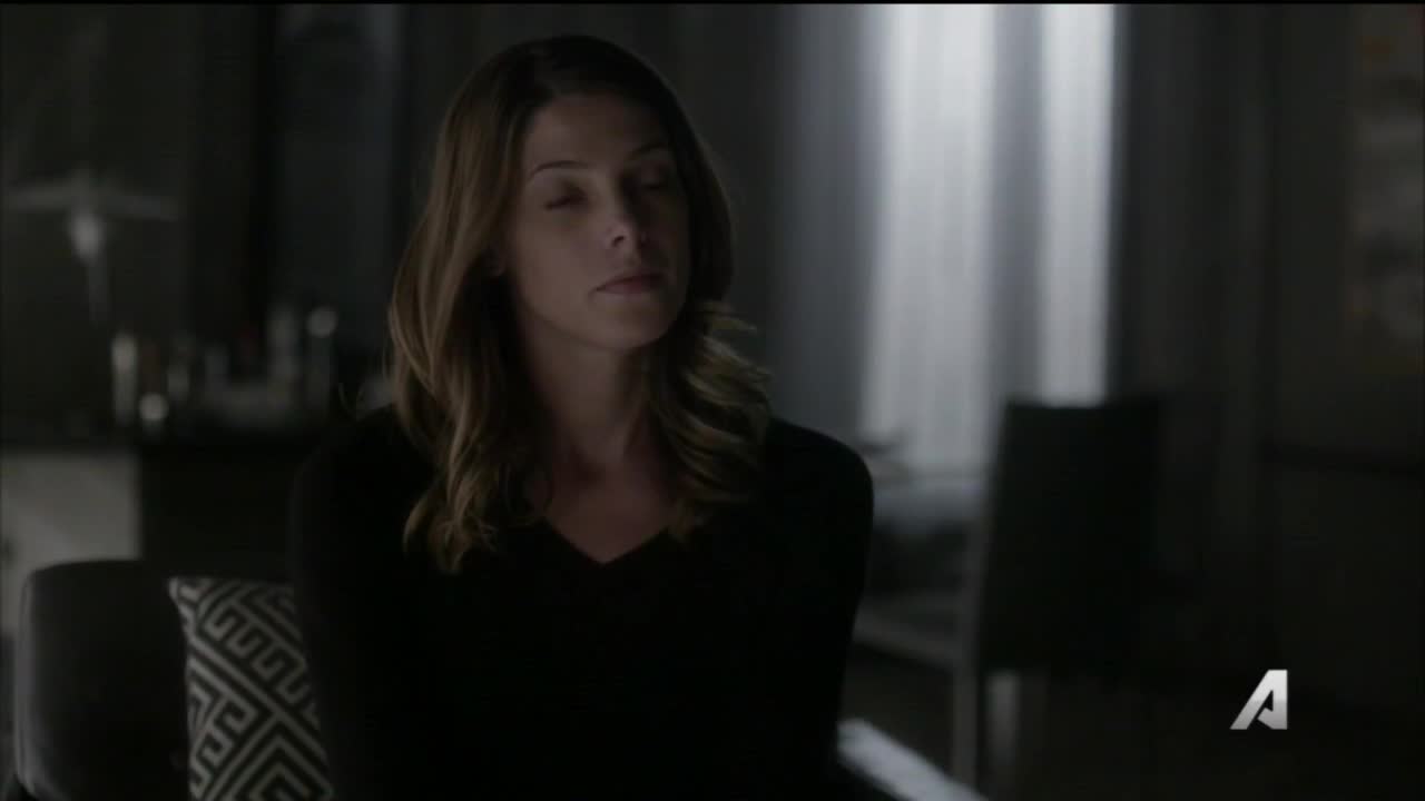 Ashley-Greene-dot-NL-Rouge3x20-00149.jpg