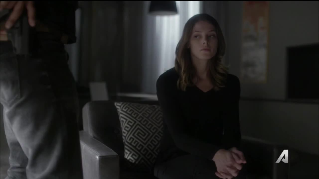Ashley-Greene-dot-NL-Rouge3x20-00151.jpg