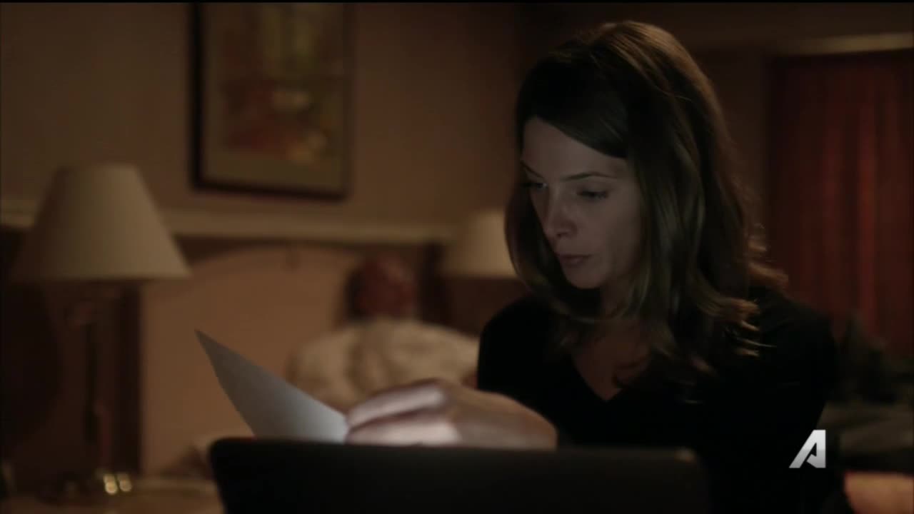 Ashley-Greene-dot-NL-Rouge3x20-00415.jpg Ashley-Greene-dot-NL-Rouge3x20-00415.jpg