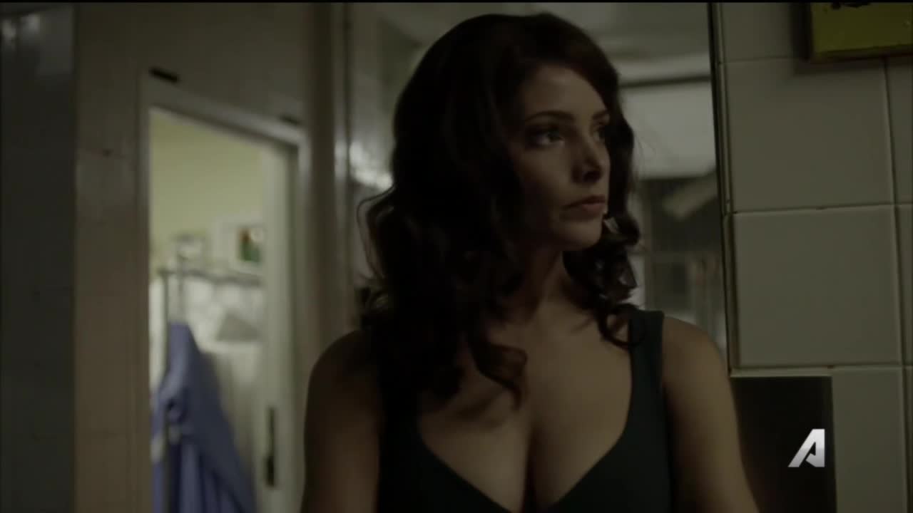 Ashley-Greene-dot-NL-Rouge3x20-00498.jpg