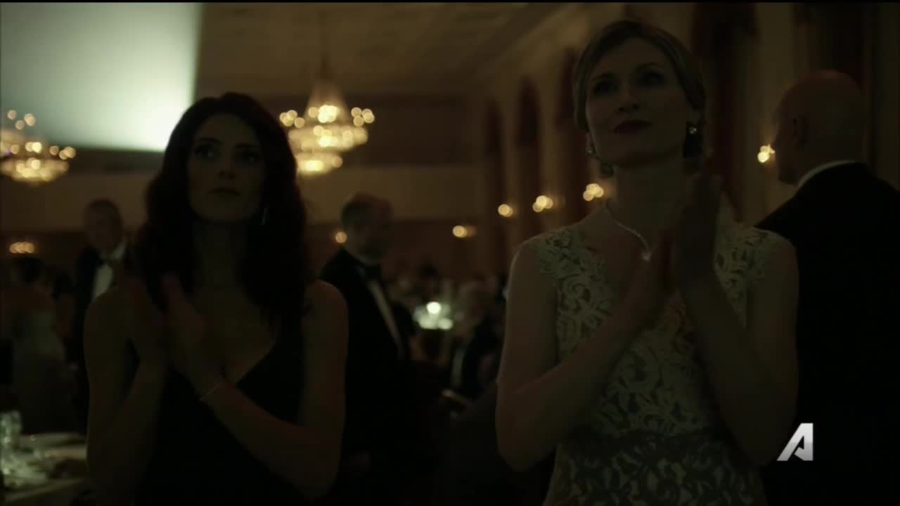 Ashley-Greene-dot-NL-Rouge3x20-00617.jpg