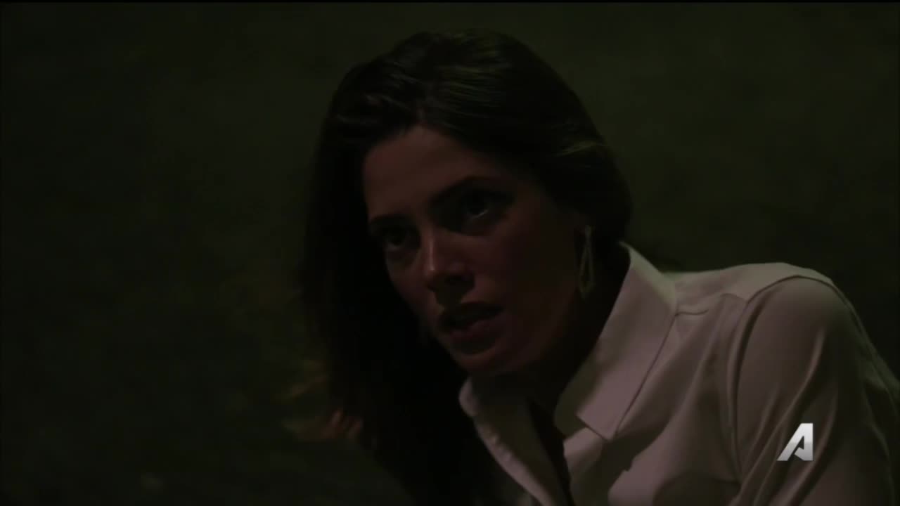 Ashley-Greene-dot-NL-Rouge3x20-00704.jpg