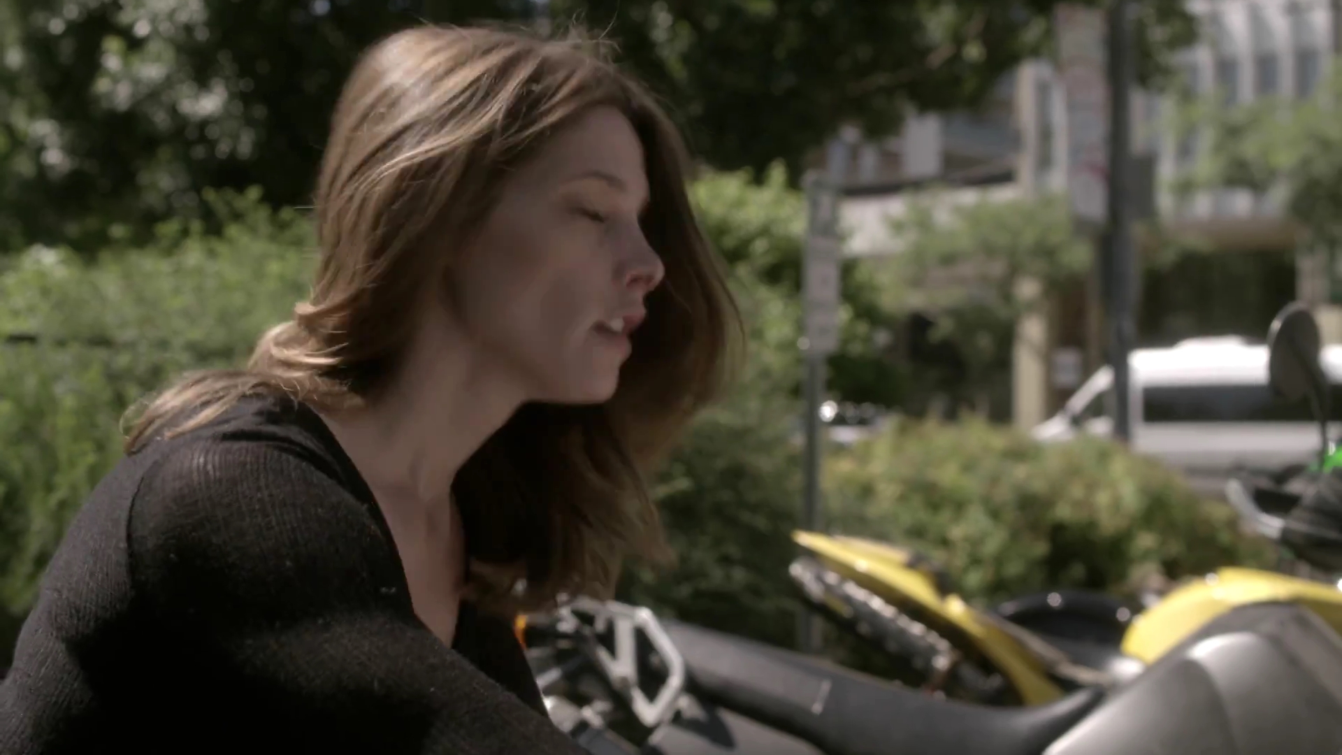 Ashley-Greene_dot_nl-RougeSeason3B-BehindTheScenesPremise0148.jpg