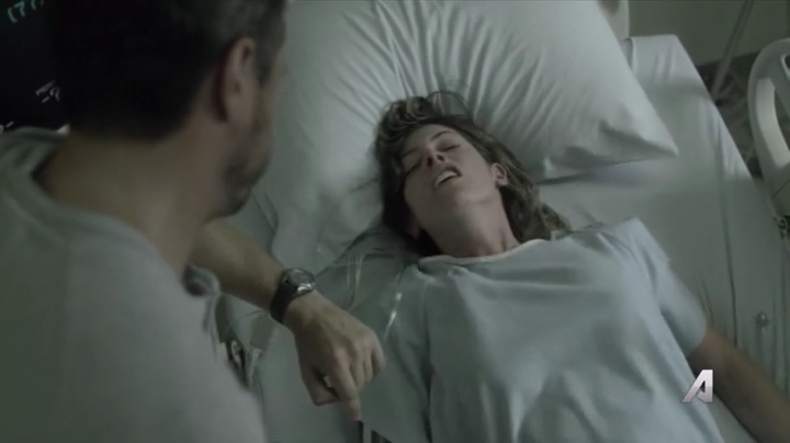 Ashley-Greene-dot-nl_Rouge4x01MariaFullofGrace0675.jpg Ashley-Greene-dot-nl_Rouge4x01MariaFullofGrace0675.jpg