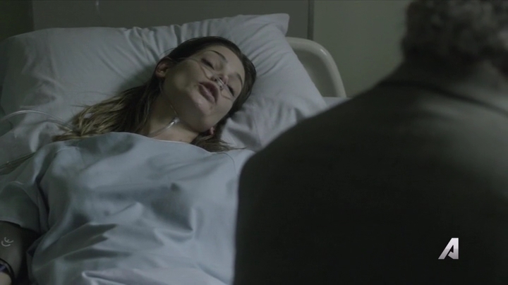 Ashley-Greene-dot-nl_Rouge4x01MariaFullofGrace1556.jpg