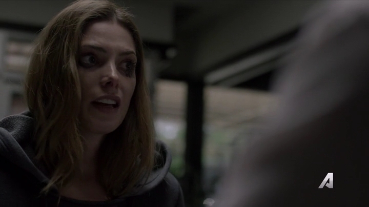 Ashley-Greene-dot-nl_Rogue4x02HowtheLightGetsIn-0164.jpg Ashley-Greene-dot-nl_Rogue4x02HowtheLightGetsIn-0164.jpg
