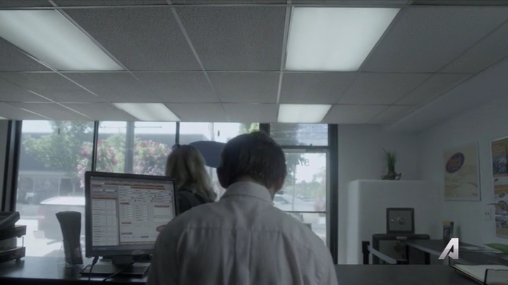 Ashley-Greene-dot-nl_Rogue4x02HowtheLightGetsIn-0213.jpg